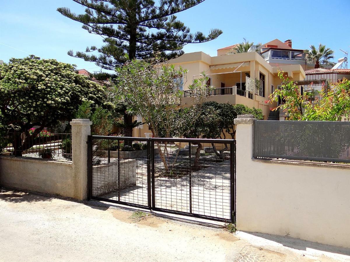 Apartment By The Sea Kato Daratso Esterno foto