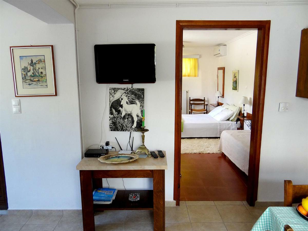 Apartment By The Sea Kato Daratso Esterno foto